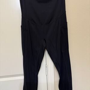 Poshdivah Black Maternity Yoga Activewear pants- size S. Never worn
